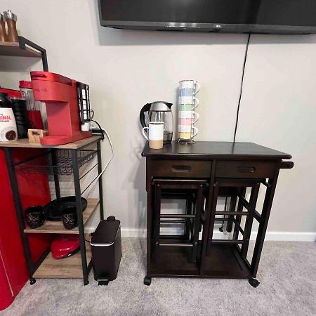 Hometel Premium Guest Suite W/ Private Entrance Ypsilanti Εξωτερικό φωτογραφία