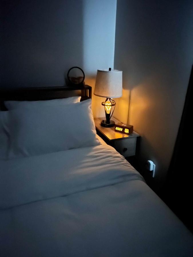 Hometel Premium Guest Suite W/ Private Entrance Ypsilanti Εξωτερικό φωτογραφία