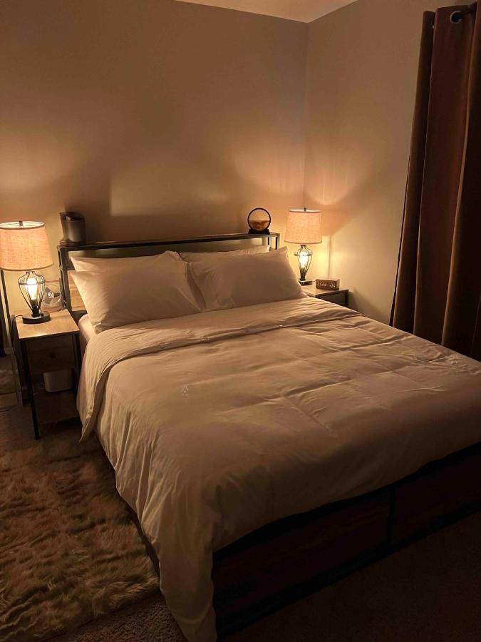 Hometel Premium Guest Suite W/ Private Entrance Ypsilanti Εξωτερικό φωτογραφία