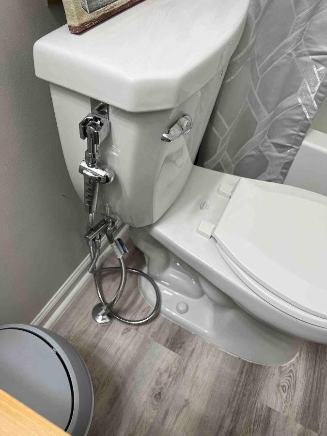 Hometel Premium Guest Suite W/ Private Entrance Ypsilanti Εξωτερικό φωτογραφία