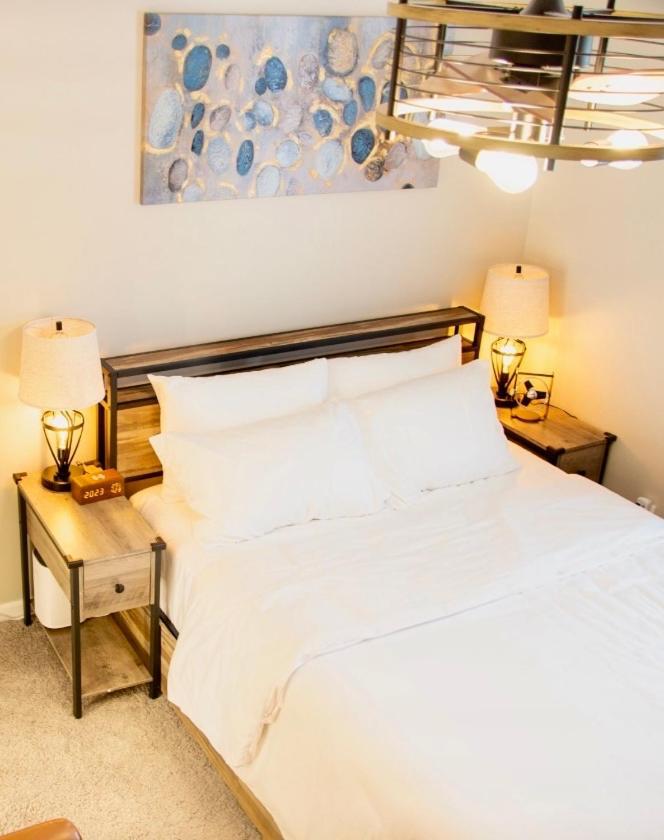Hometel Premium Guest Suite W/ Private Entrance Ypsilanti Εξωτερικό φωτογραφία
